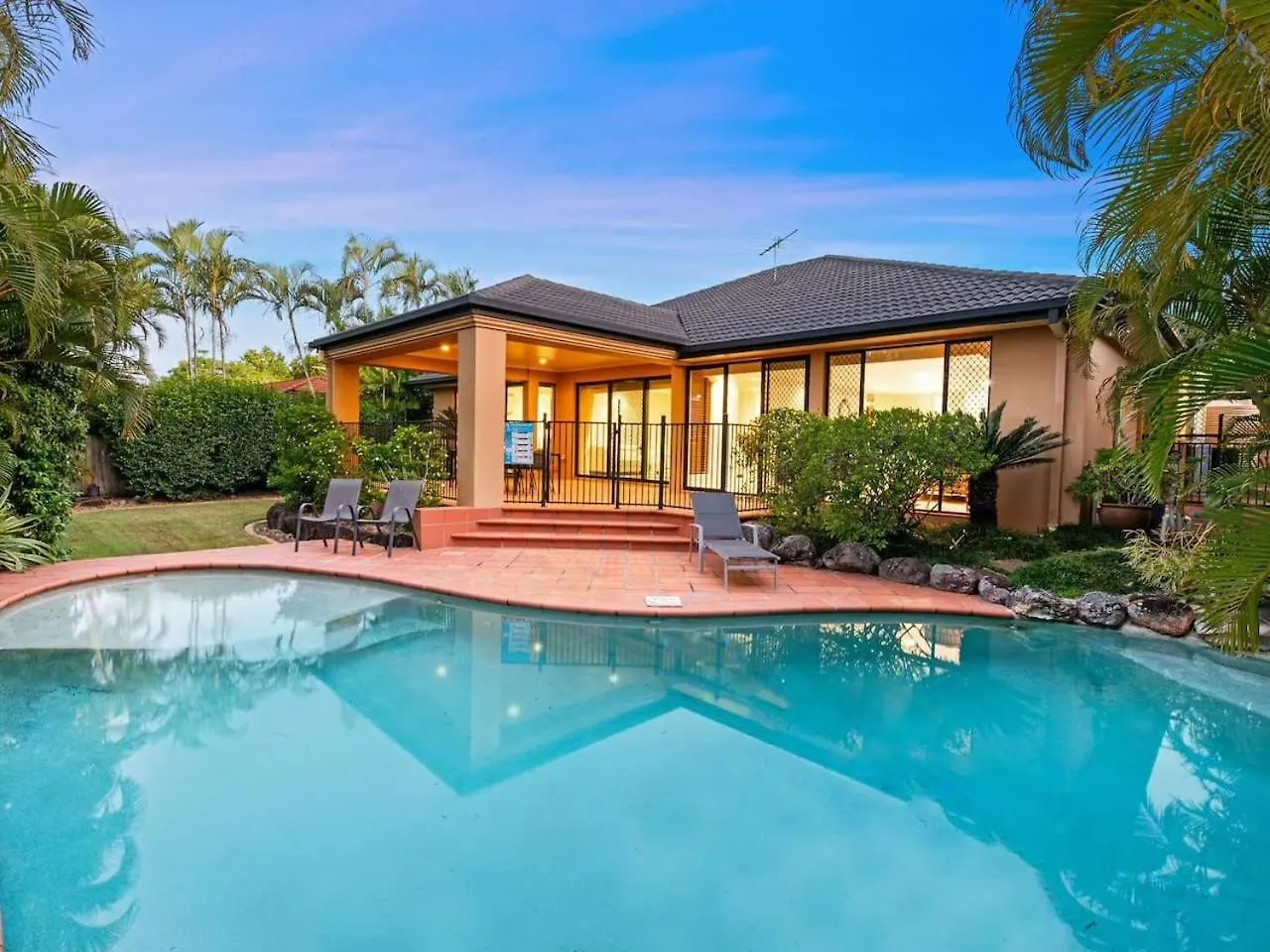 Family Oasis With Pool Living Rooms And Peaceful Vibes Browns Plains